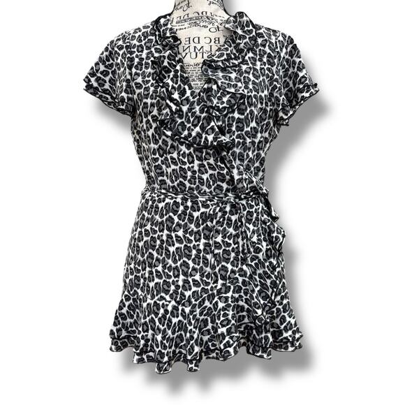 Neiman Marcus Size S Gray 100% Silk Animal Print Ruffle Wrap Mini Dress Coquette - Picture 1 of 7